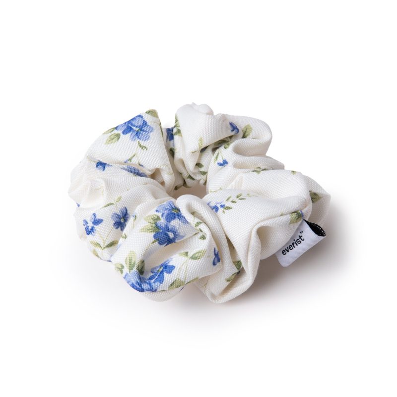 EVR 002 10312024 Everist PDP Images Scrunchie 1